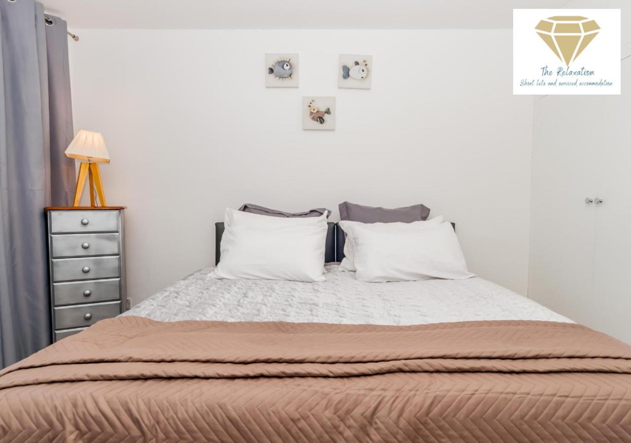 2 Bed Apartment-5 Guests - Business-Relocation-Parking - The Brighton Short Stay & Serviced Apartments Exteriör bild